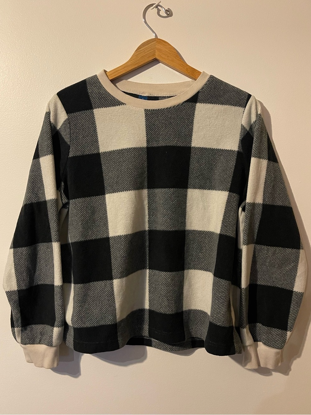 Old Navy Buffalo Plaid Fleece Crewneck Sweater Black White Large